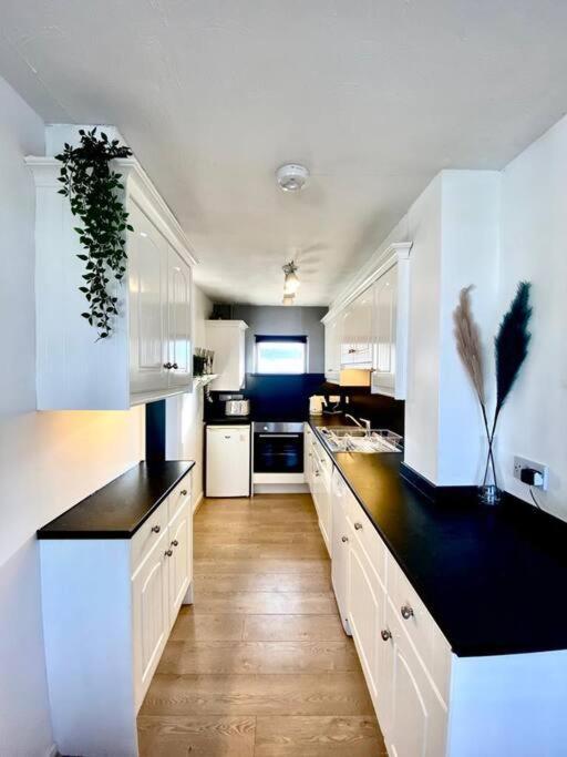 Holiday home 2 Bedroom House In *